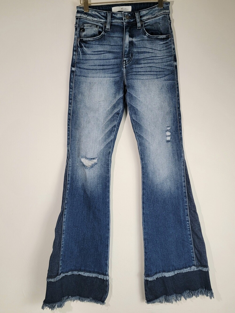 KanCan Kacey Jeans KC9334M High Rise Flares 25"W/33"I Double Frayed Stretchy
